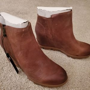 Sorel Joan of Arctic Wedge II Zip